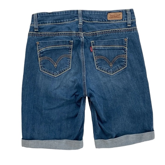 Levi’s Blue Denim Shorts - Picture 5 of 5